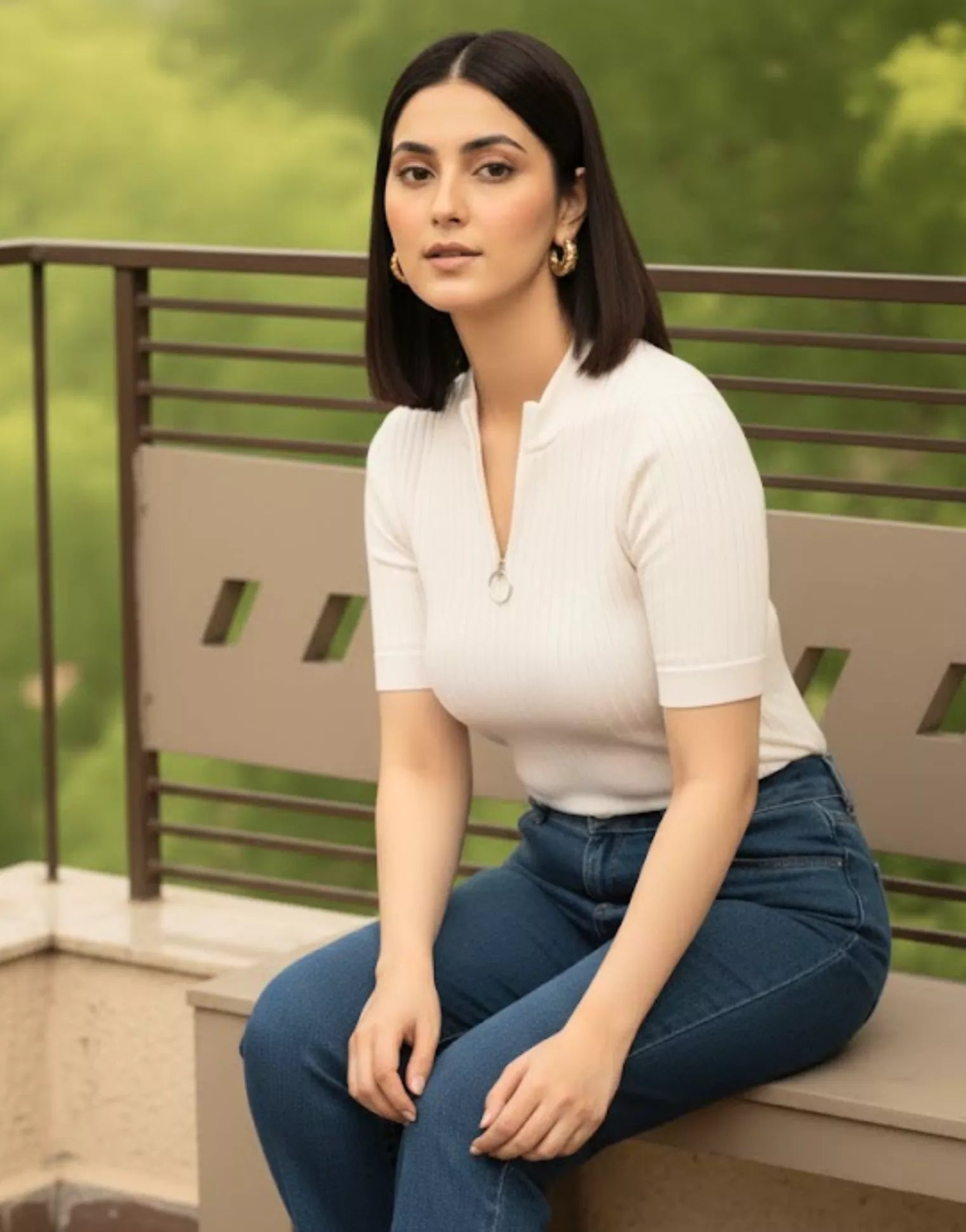 SGW White Mock Zip Knit Tee - Half Sleeves